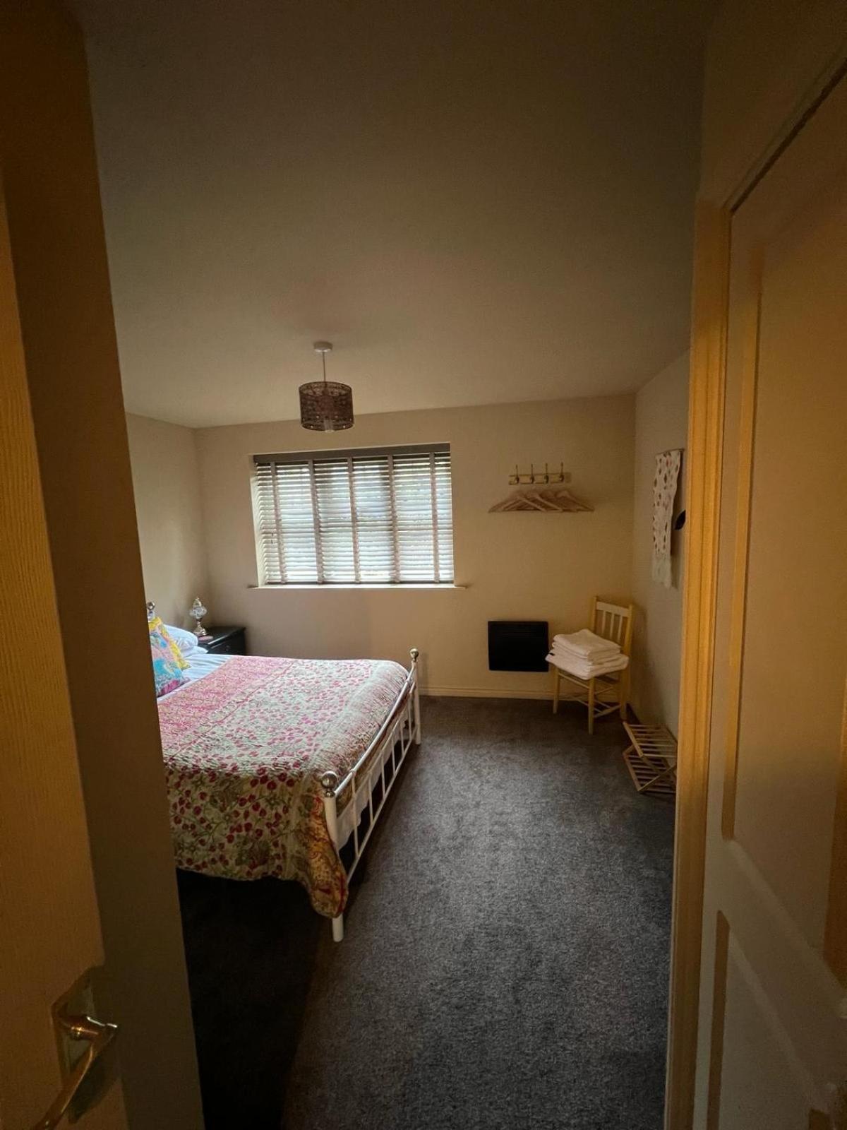 רוז'לי The Shambles By Spires Accommodation A Boho Styled Place To Stay Just 3 Miles From Birches Valley Visitors Centre Cannock Chase מראה חיצוני תמונה